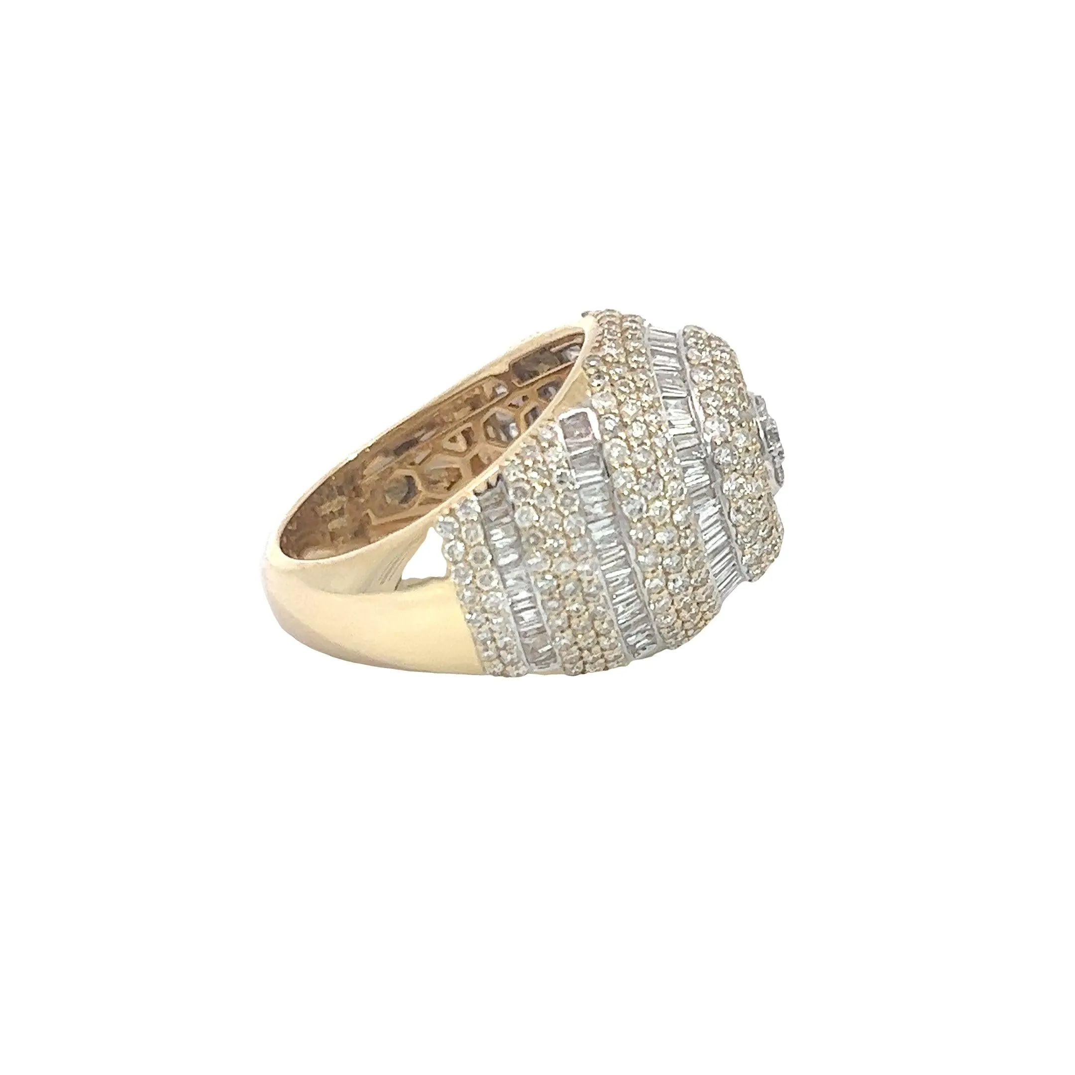 10K GOLD ROUND AND BAGUETTE DIAMOND CIRCULAR RING 4.08 CT