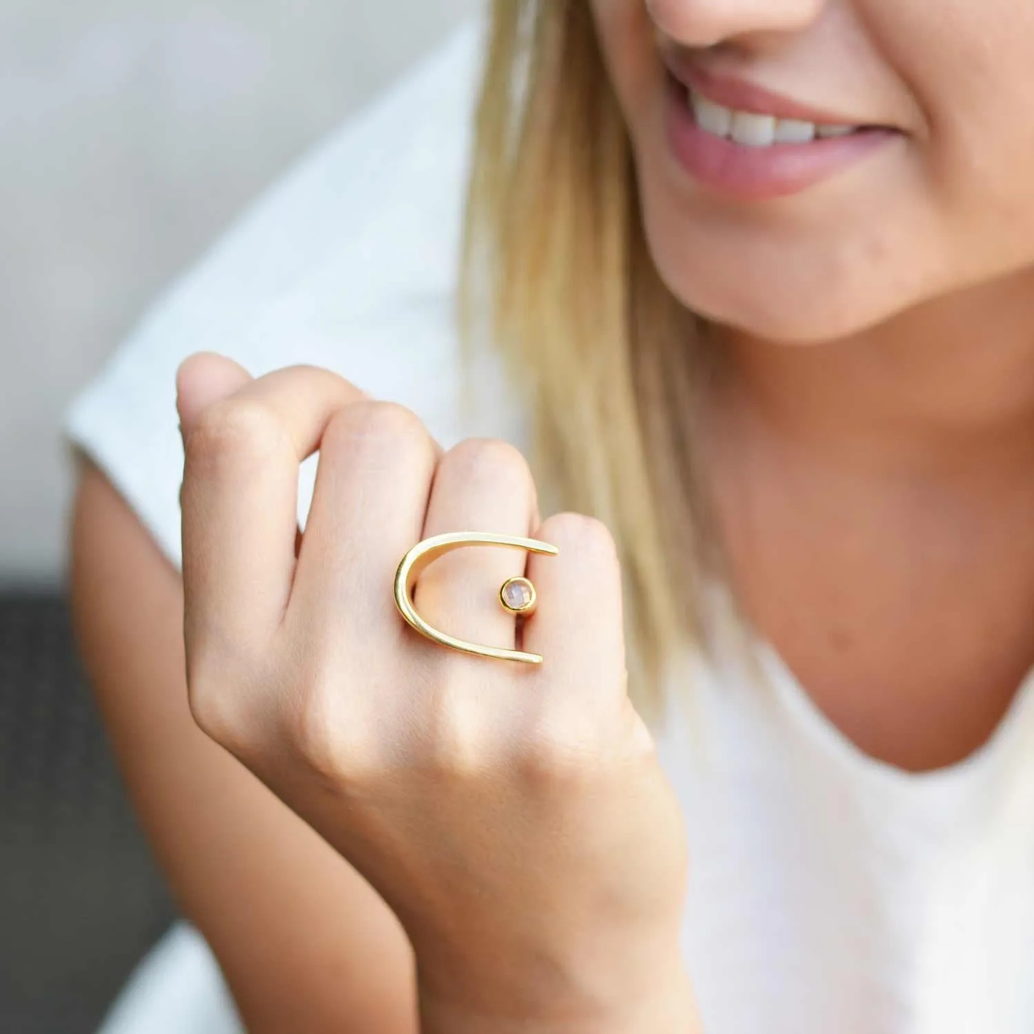 Gold Ring Topaz Lunaria