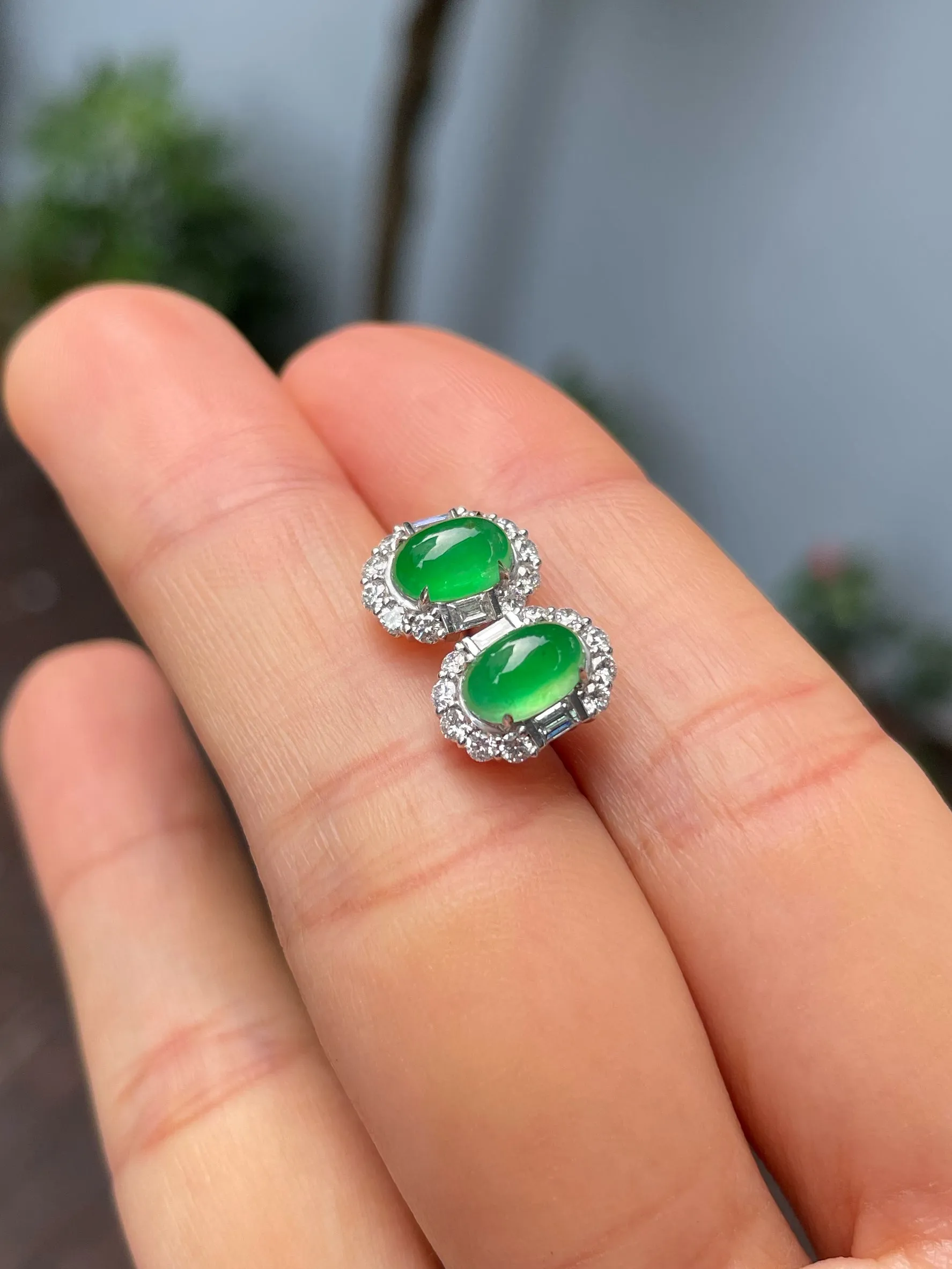 Icy Green Jadeite Cabochon Ring   Earrings (NJS003)