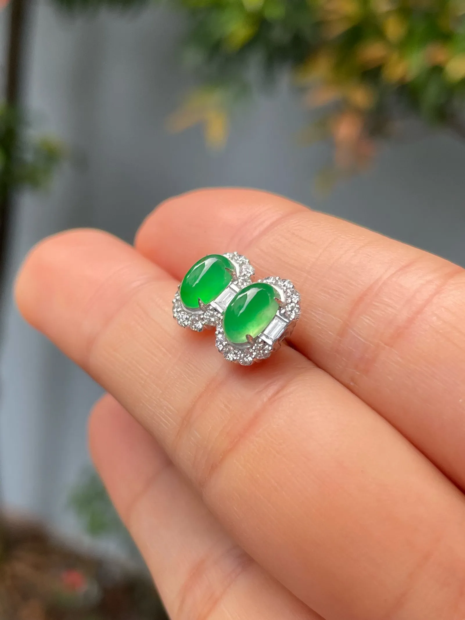 Icy Green Jadeite Cabochon Ring   Earrings (NJS003)