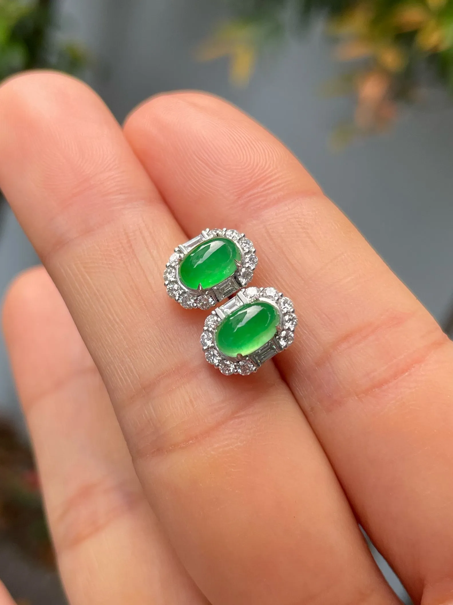 Icy Green Jadeite Cabochon Ring   Earrings (NJS003)