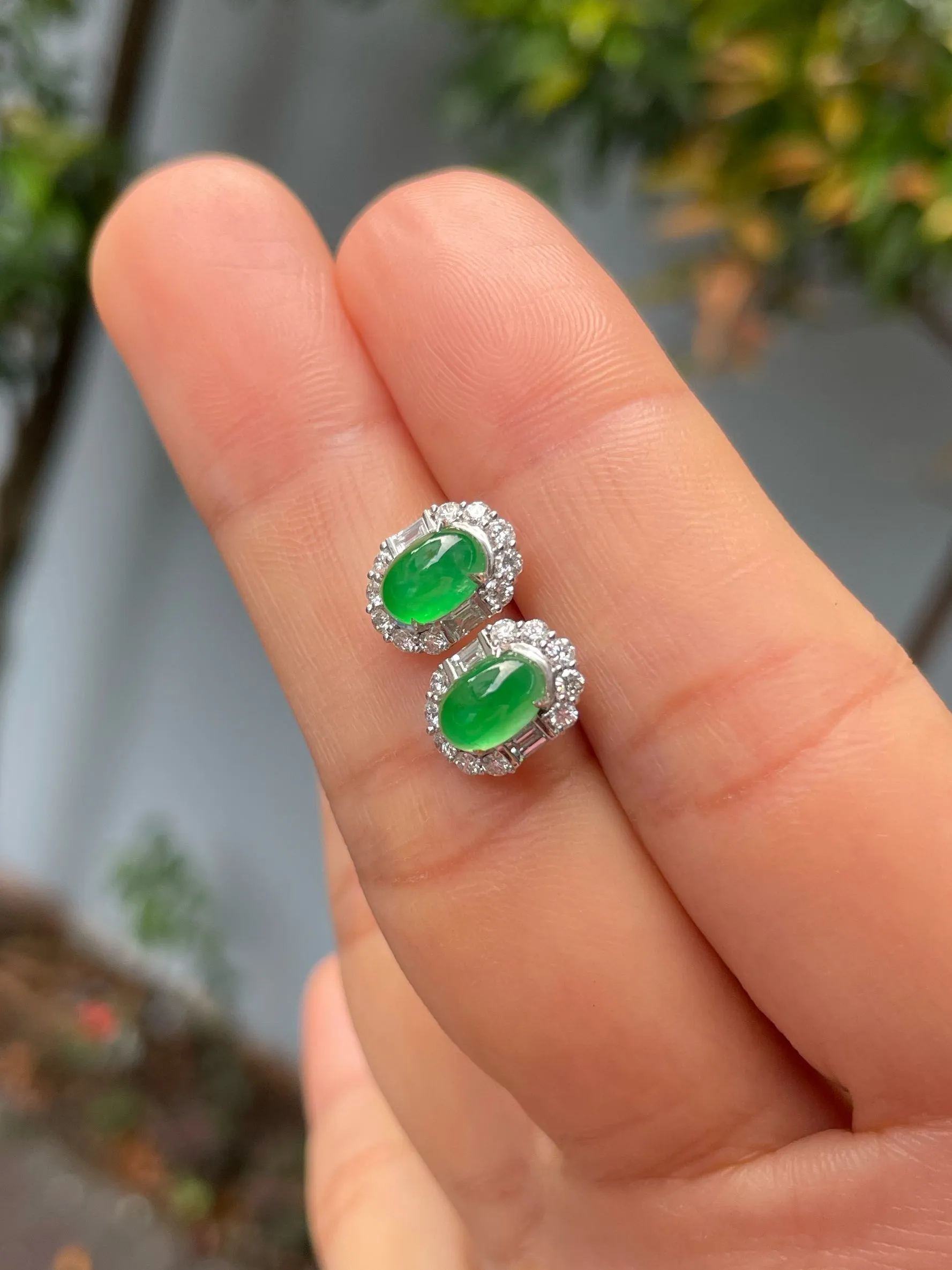 Icy Green Jadeite Cabochon Ring   Earrings (NJS003)