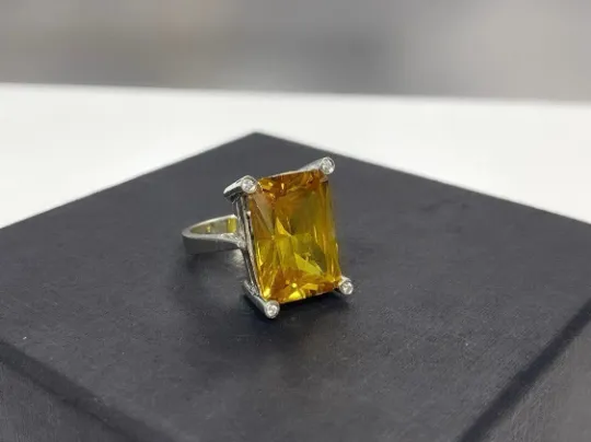 Rectangle Citrine Ring